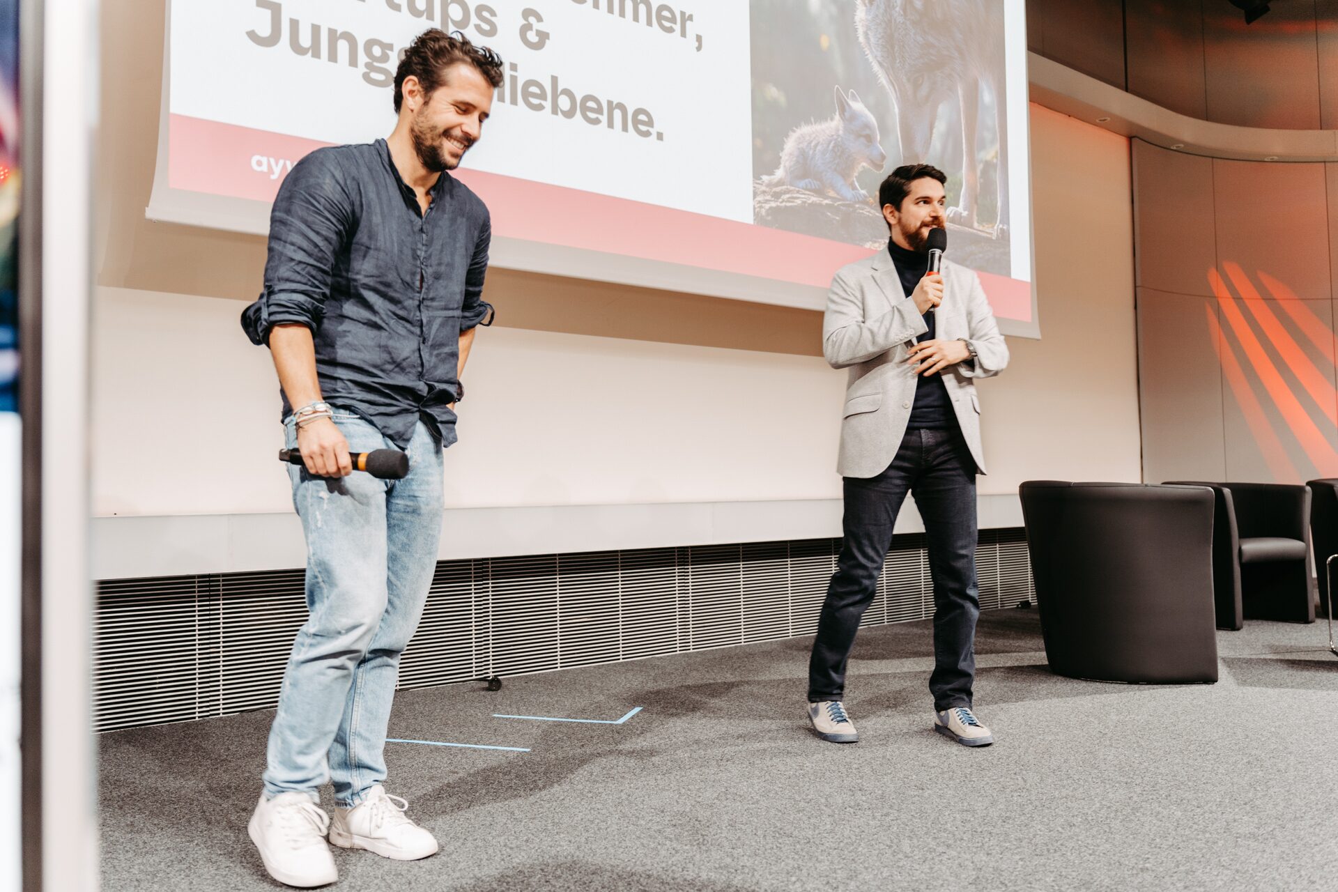 Event startup pitch bühne — Moritz Scheer